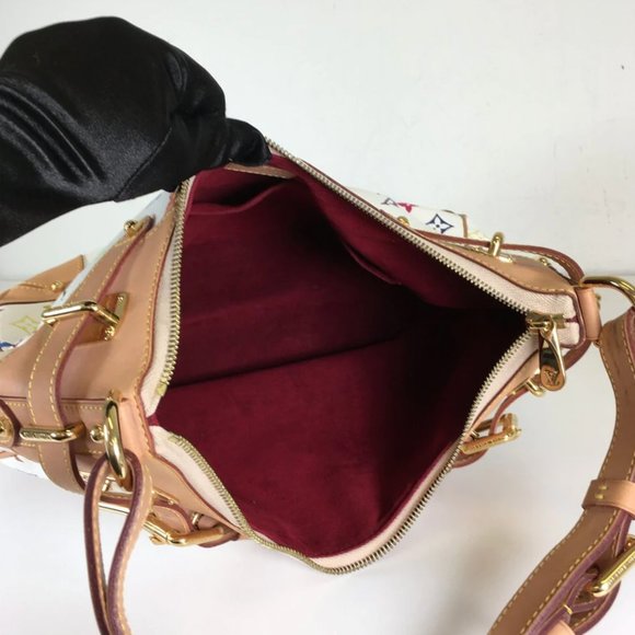 Louis Vuitton Greta - Picture 5 of 5